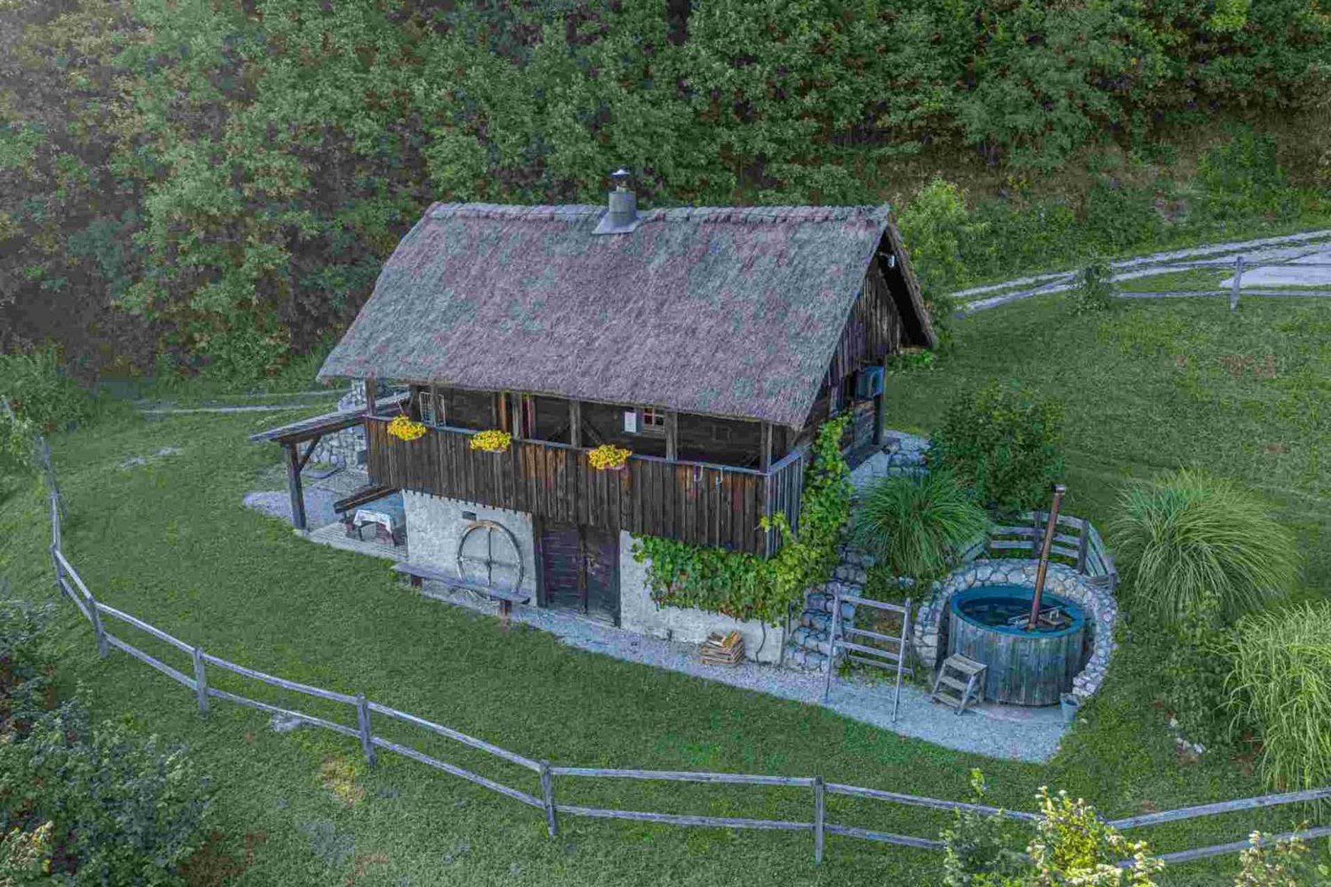 Vineyard Cottage Skatlar Otocec Luaran gambar